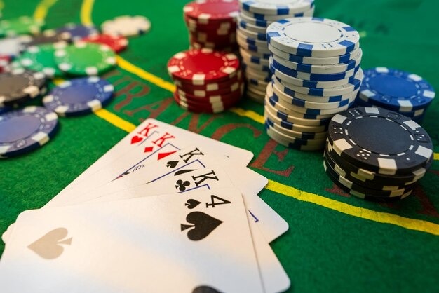 Live Quickspin dealer managing rapid-fire rounds at a studio desk with multiple camera angles